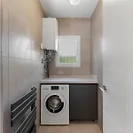 17 Vistamar Villa *